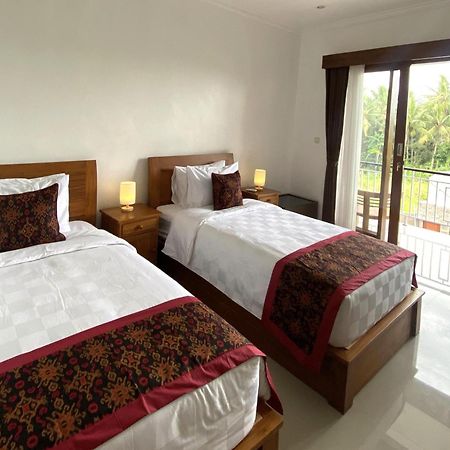 Nivaluma Hotel Ubud  Bagian luar foto
