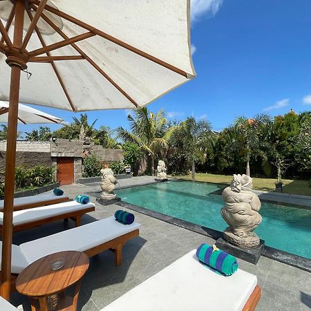 Nivaluma Hotel Ubud  Bagian luar foto