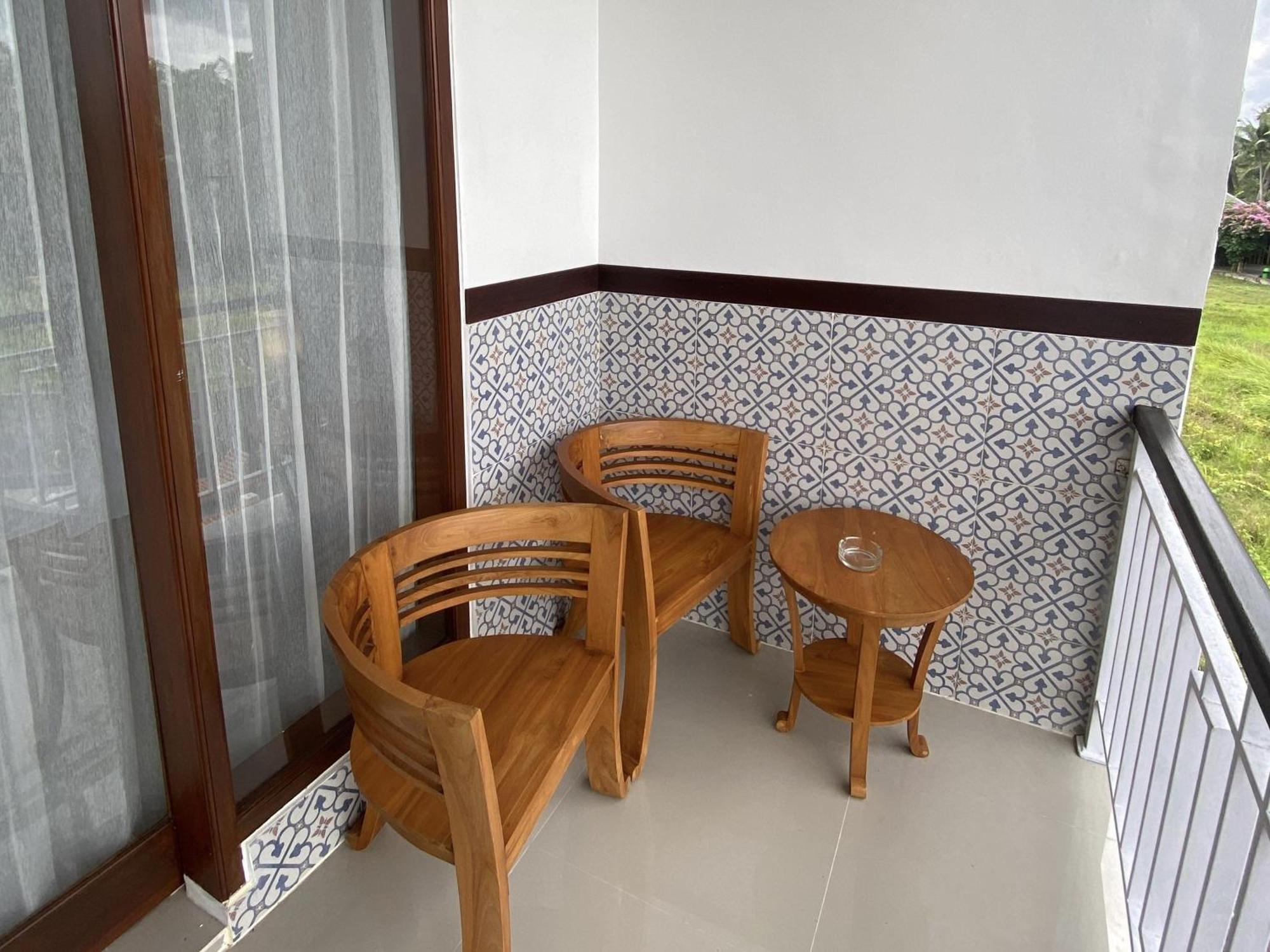 Nivaluma Hotel Ubud  Bagian luar foto