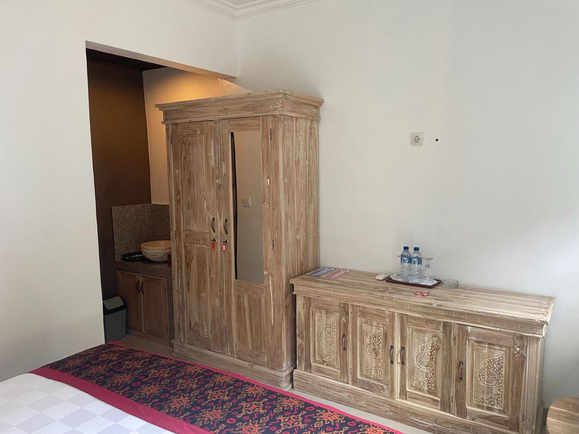 Nivaluma Hotel Ubud  Bagian luar foto