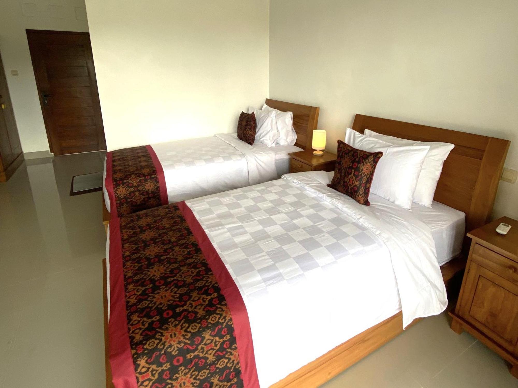 Nivaluma Hotel Ubud  Bagian luar foto