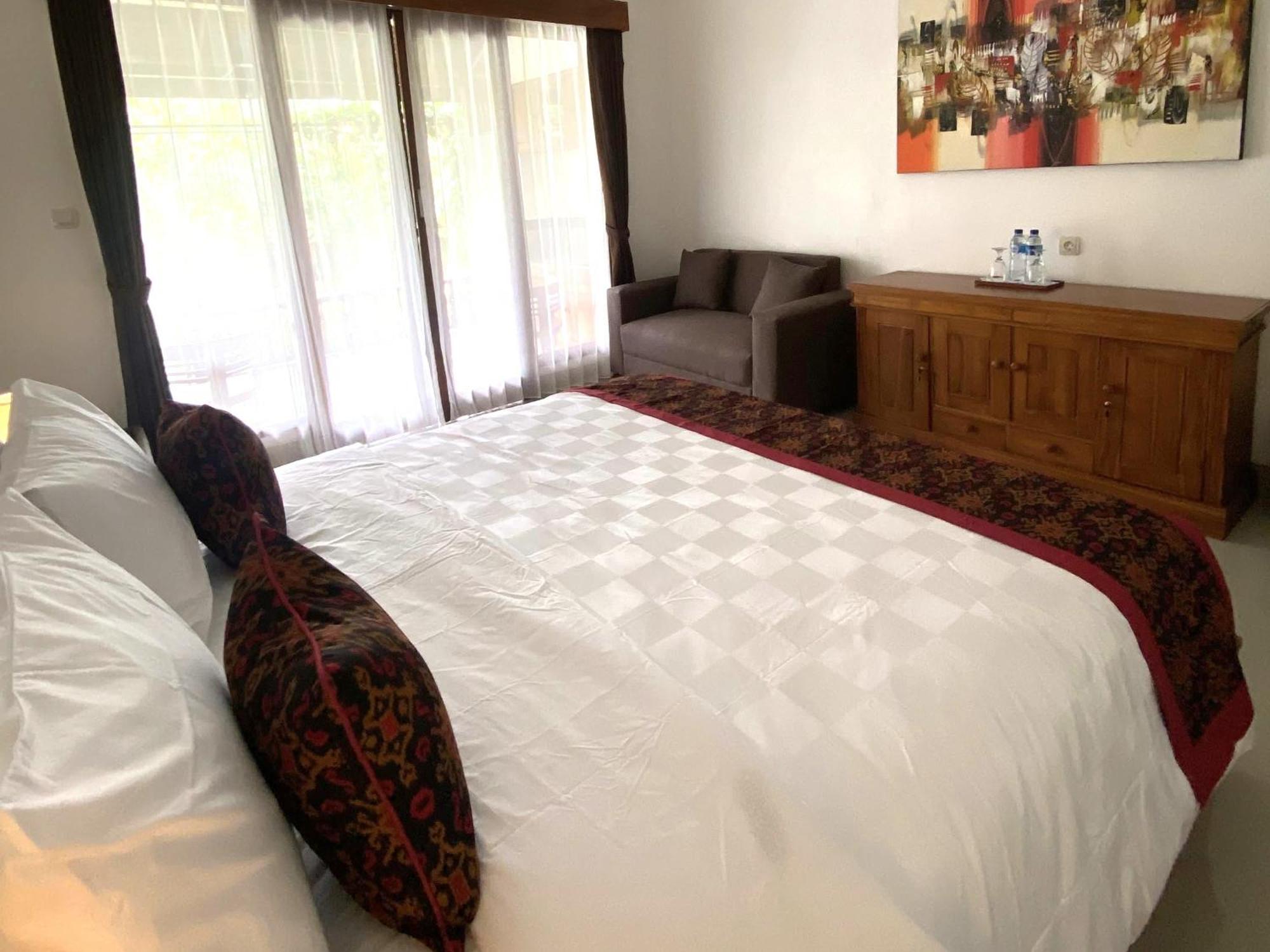 Nivaluma Hotel Ubud  Bagian luar foto