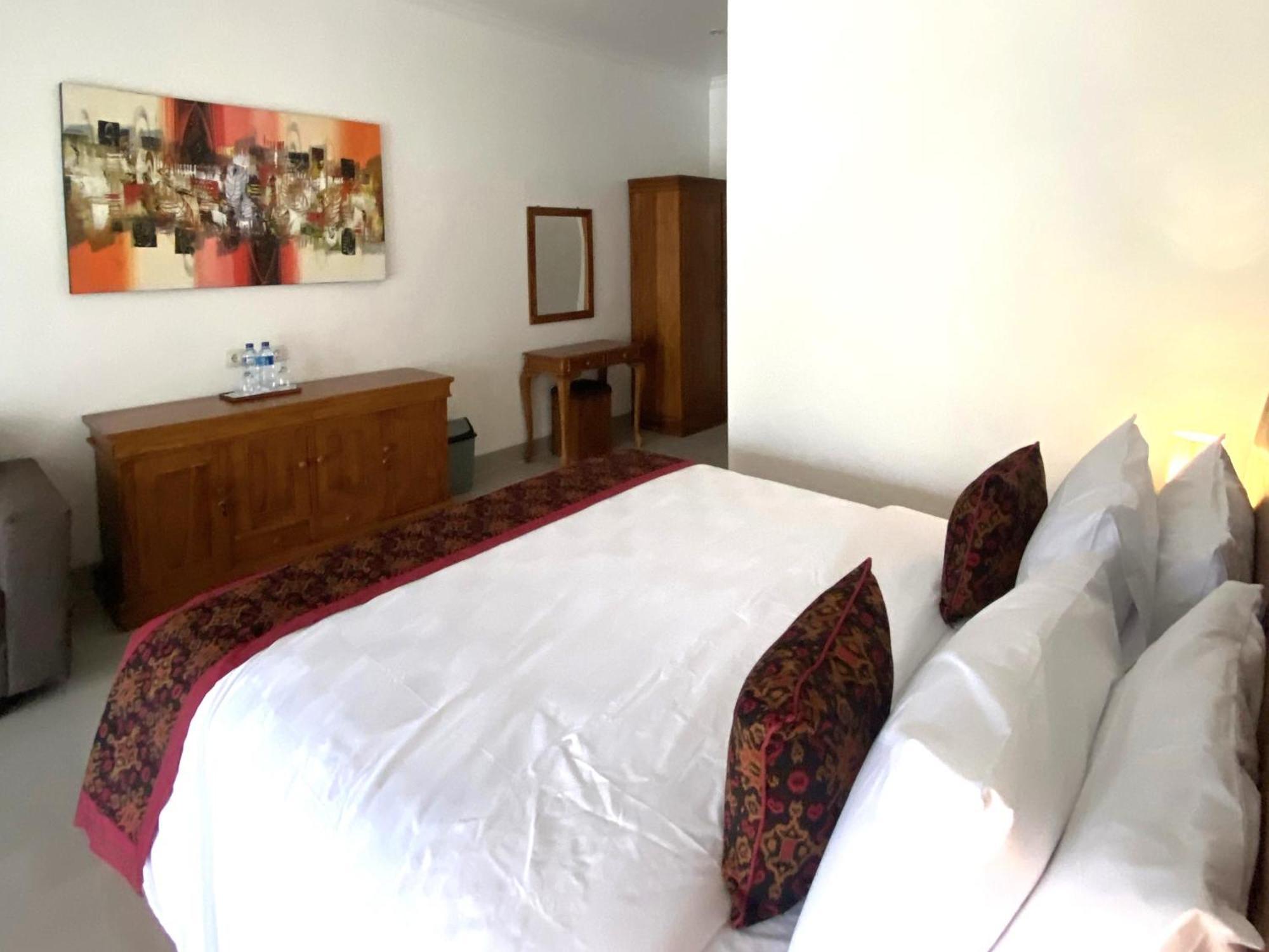Nivaluma Hotel Ubud  Bagian luar foto
