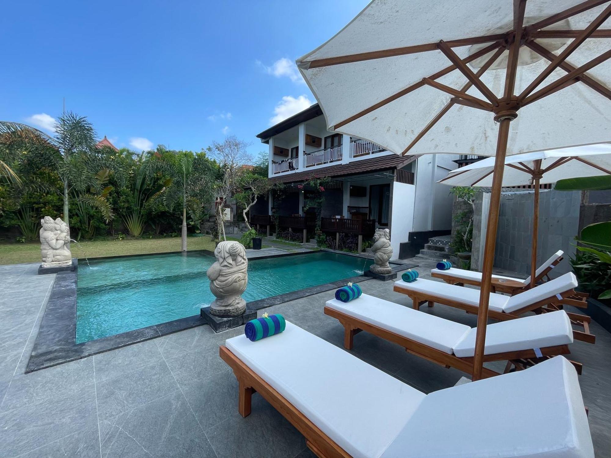 Nivaluma Hotel Ubud  Bagian luar foto